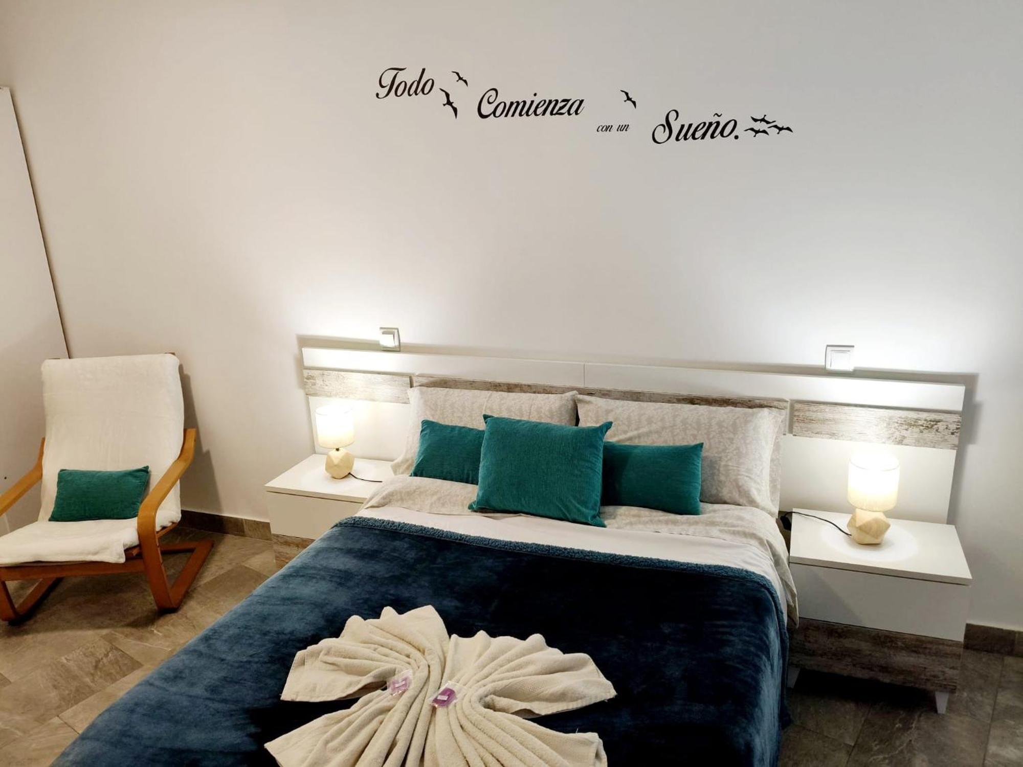 Apartamento La Galatea Alcalá de Henares Екстериор снимка