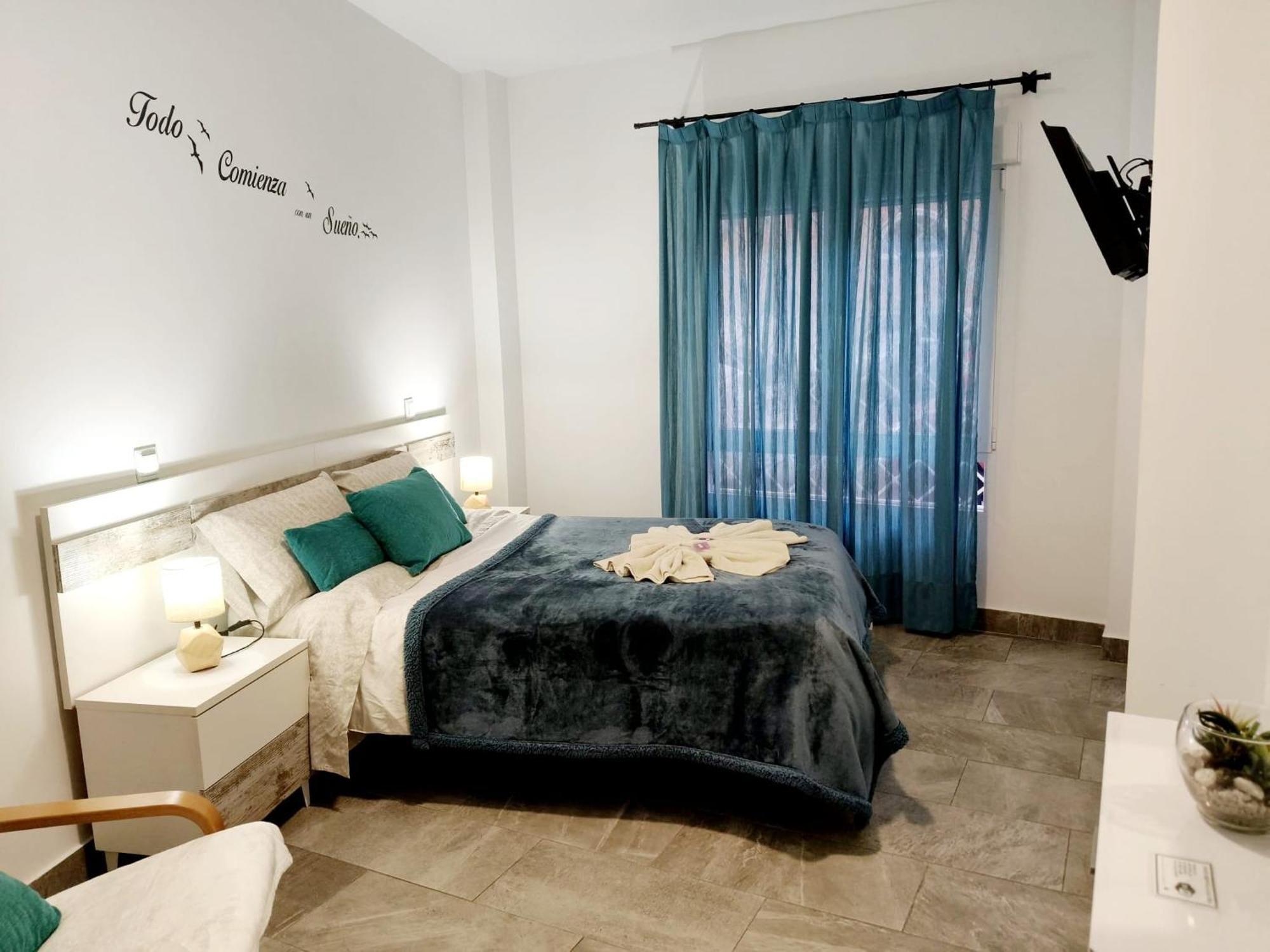 Apartamento La Galatea Alcalá de Henares Екстериор снимка